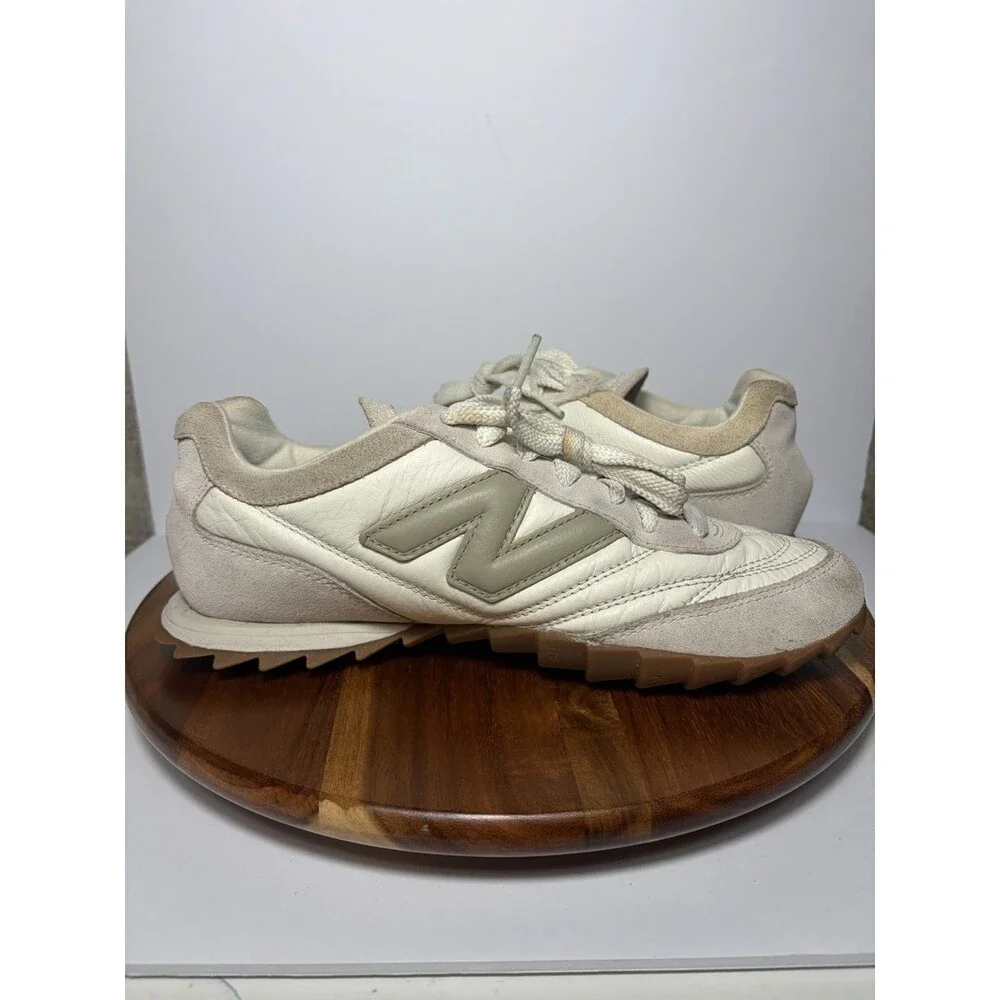 New Balance RC30 Aluminum Men's Size 8 URC30MA White Sea Salt Gum Sneakers